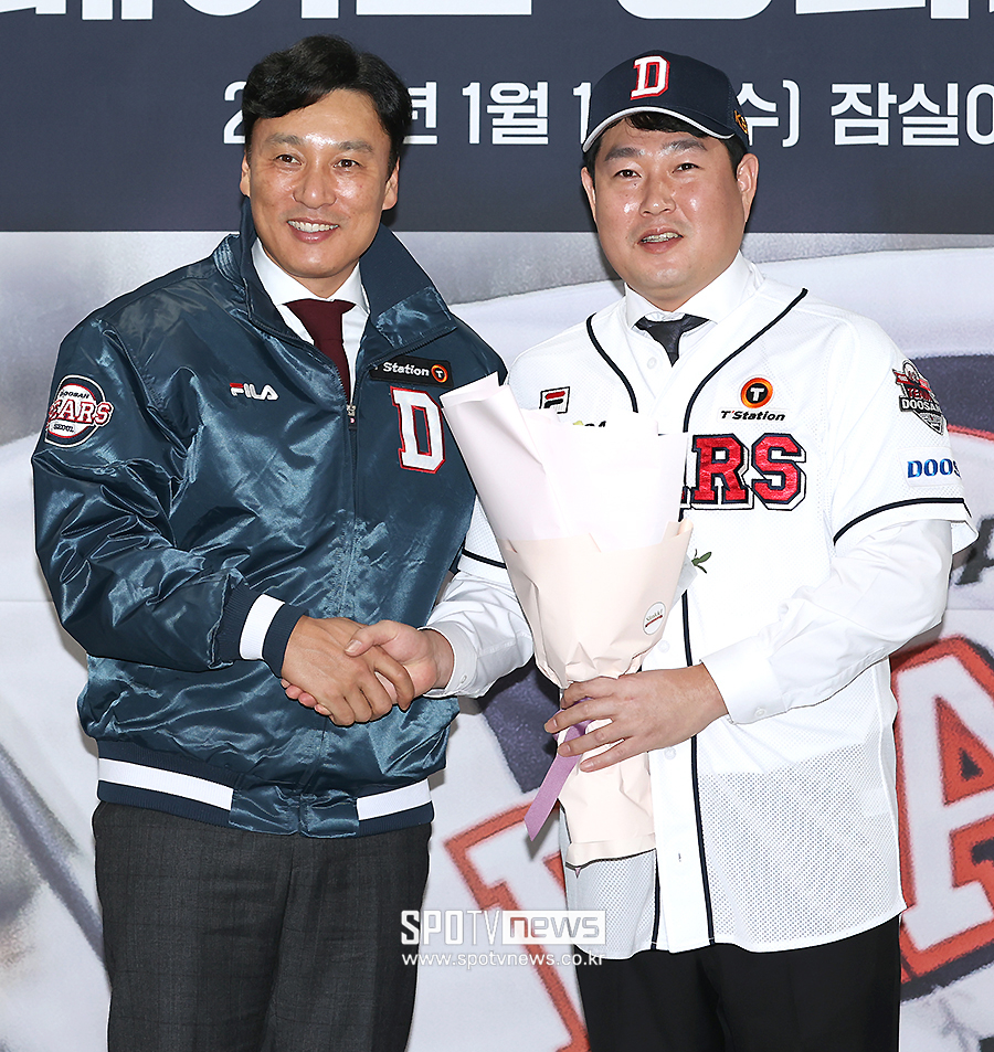 ▲ 이승엽 감독 양의지 ⓒ곽혜미 기자