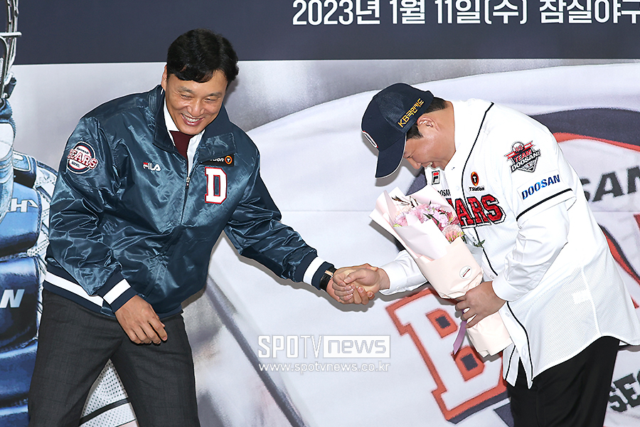 ▲ 이승엽 감독 양의지 ⓒ곽혜미 기자