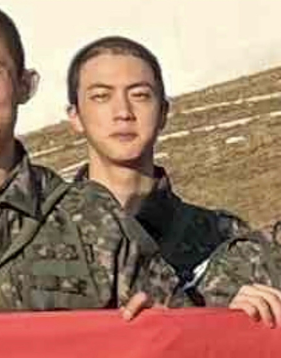 ▲ 방탄소년단 진. 출처| 더캠프 5사단 카페