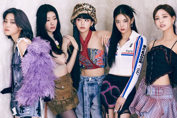 ▲ 있지가 최근 앨범 '체셔'로 밀리언 셀링 아티스트가 됐다. 제공|JYP엔터테인먼트