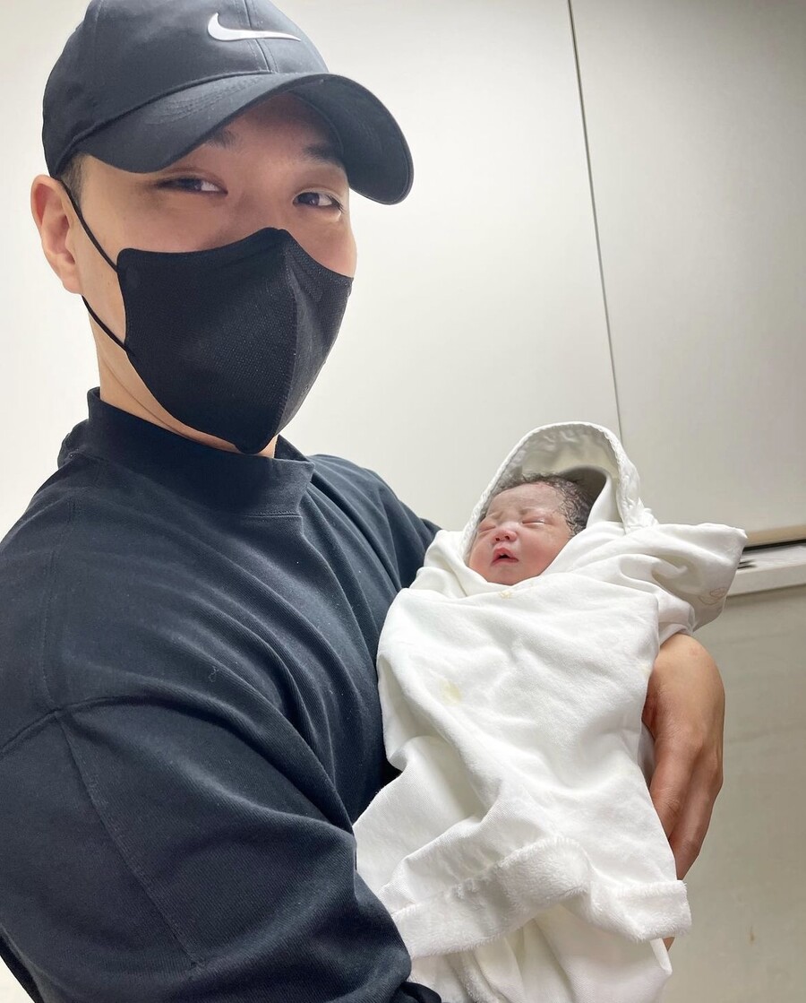 ▲ 출처ㅣ비와이 SNS