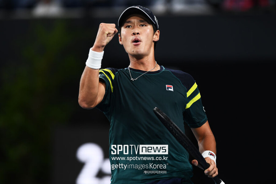 ▲ 2023 ATP 투어 애들레이드 인터내셔널 단식 결승전에서 득점을 올린 뒤 주먹을 불끈 쥐는 권순우