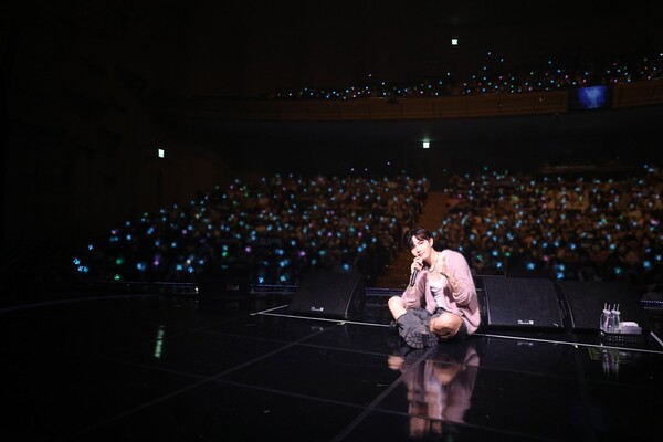 ▲ 소극장 콘서트 '달과 별 그리고...' 서울 공연을 성료한 김재환. 제공|스윙엔터테인먼트
