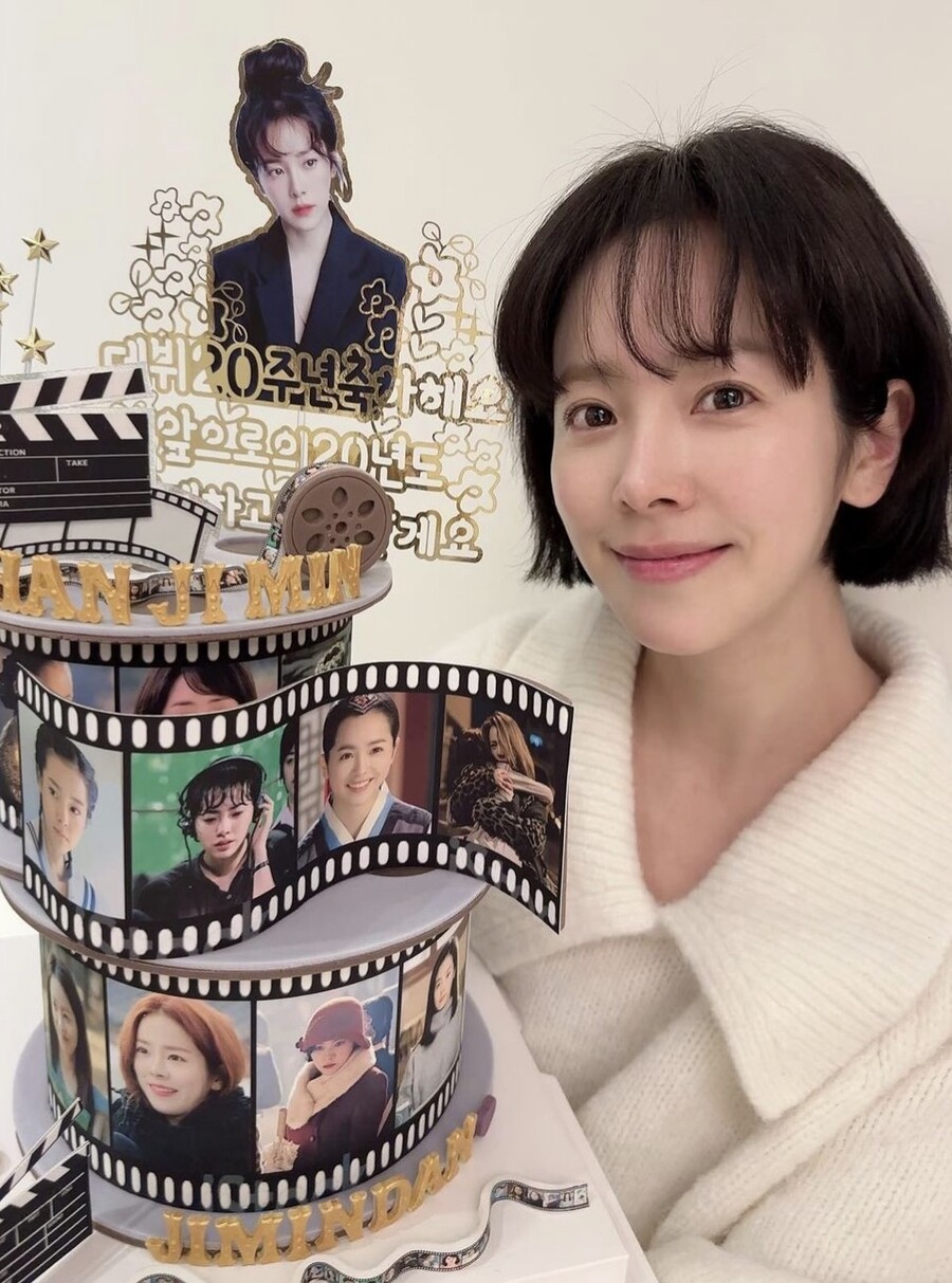 ▲ 출처ㅣ한지민 SNS
