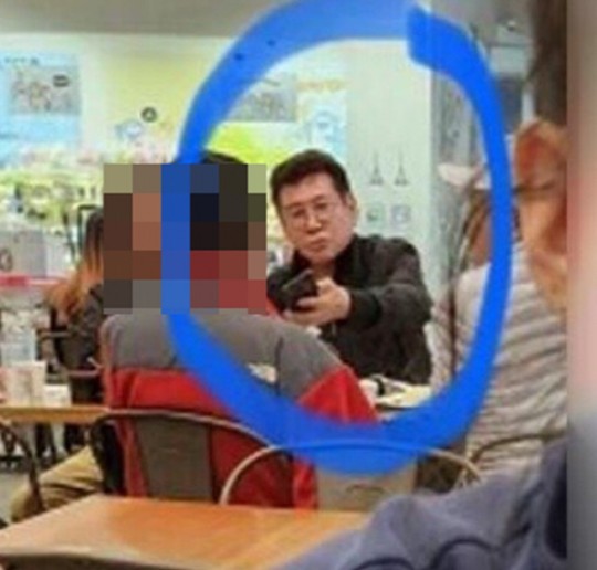 ▲조형기로 추정되는 인물. 출처| 온라인 커뮤니티