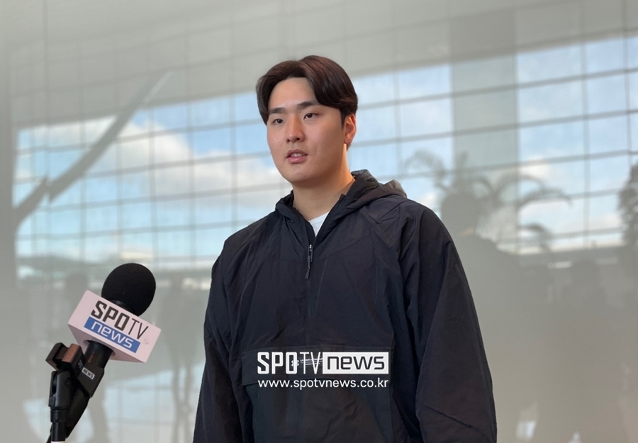 ▲ 피츠버그와 국제계약을 맺고 메이저리그에 도전하는 심준석. ⓒ 인천국제공항, 신원철 기자