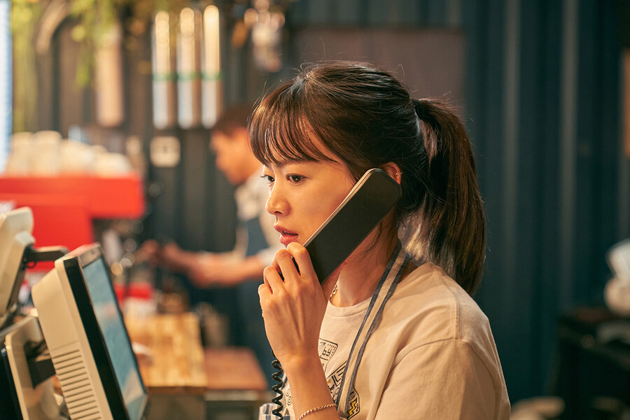 ▲ '스마트폰을 떨어뜨렸을 뿐인데' 스틸. 제공| 넷플릭스