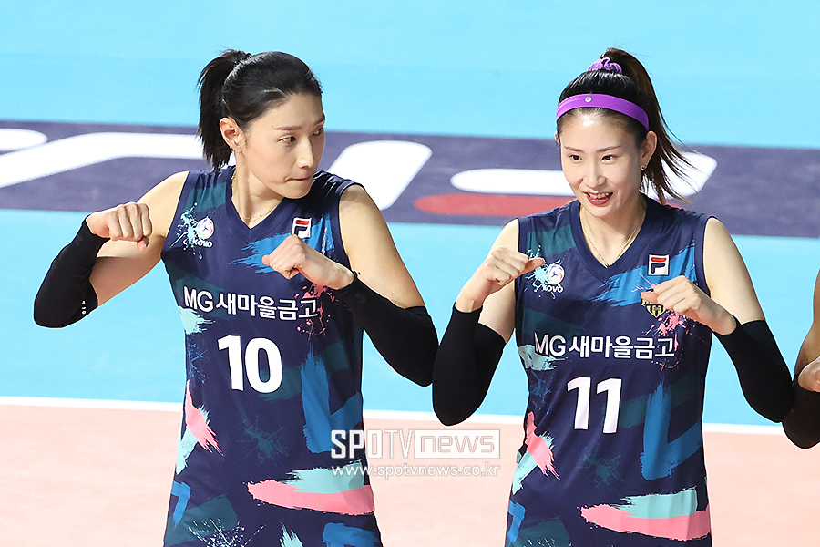 ▲ 김연경 김수지 ⓒ곽혜미 기자