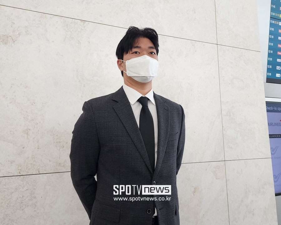 ▲ LG 투수 고우석이 2023시즌 스프링캠프를 앞두고 각오를 밝혔다. ⓒ인천국제공항, 박정현 기자