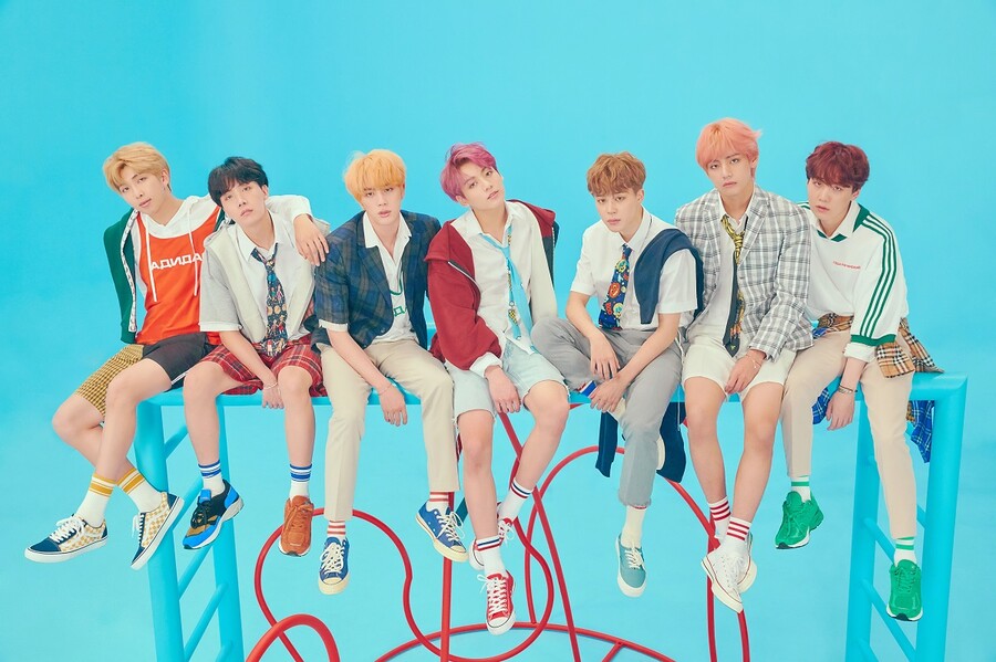 방탄소년단, '아이돌'로 12번째 日 레코드협회 '플래티넘' 인증 획득