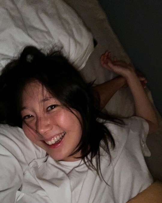이유영, 팔베개 사진으로 직접 밝힌 열애…"비연예인 남친과 만나"[공식입장]