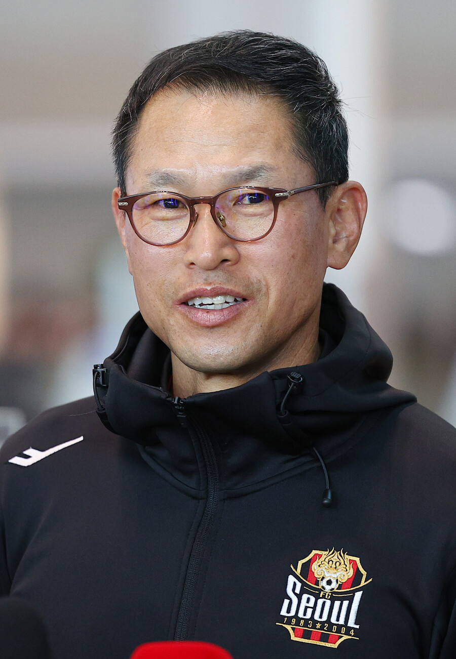 ▲ FC서울이 황의조를 6개월 임대 영입했다. 은사인 안익수 감독은 기대치 이상의 활약을 하리라 내다봤다. ⓒ연합뉴스