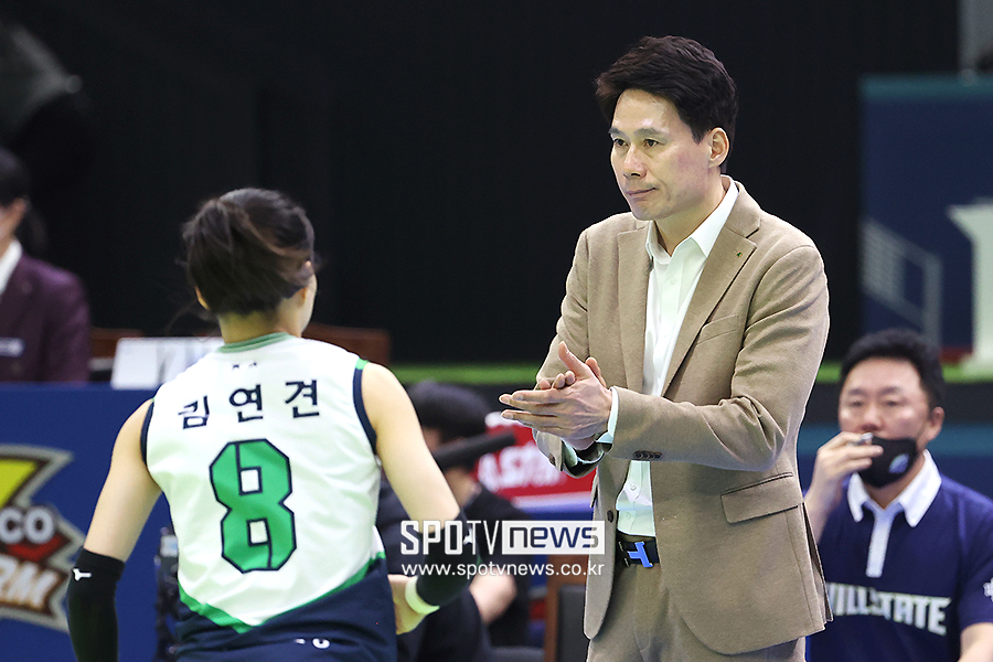 ▲ 강성형 감독 ⓒ곽혜미 기자