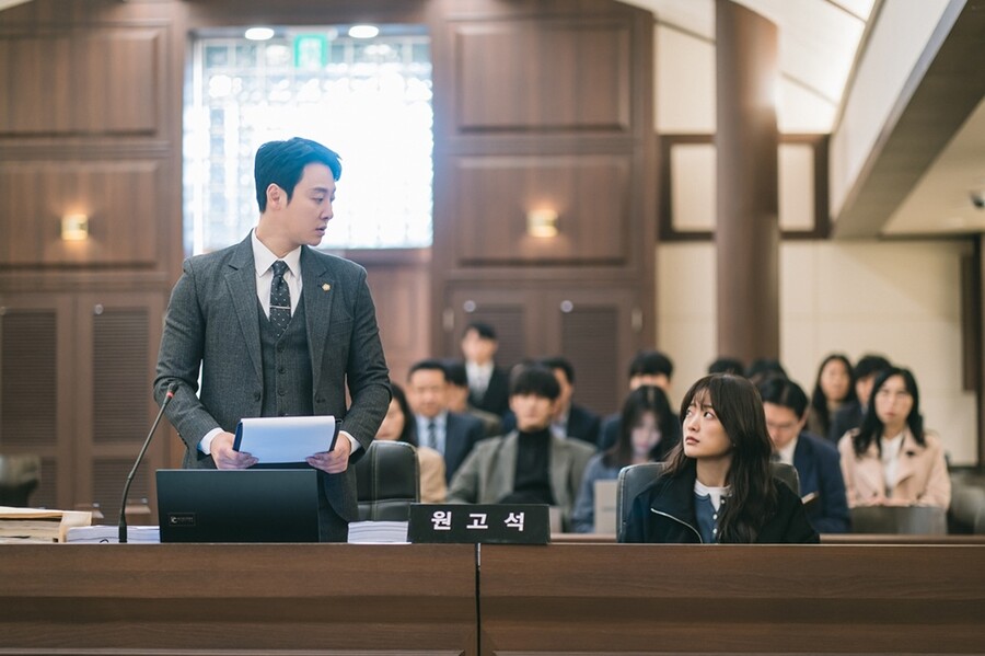 ▲ tvN 새 드라마 ‘이로운 사기’ 김동욱, 천우희 
