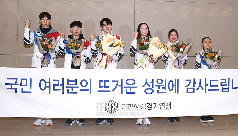 ▲ 2023년 ISU 4대륙선수권대회 출전한 피겨 국가대표. 왼쪽부터 이시형, 경재석, 차준환, 김예림, 이해인, 김채연 ⓒ곽혜미 기자