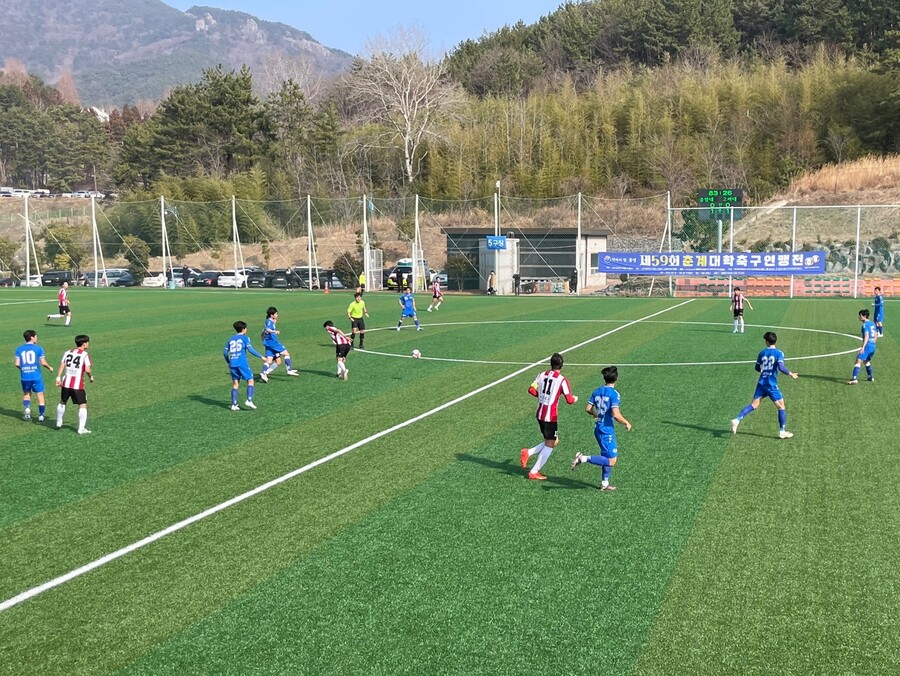'신촌 독수리' 통영에서 훨훨…난적 아주대 꺾고 8강행