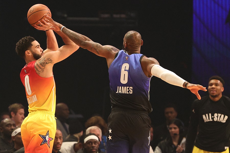 테이텀, NBA 역대 올스타 최다 득점…'팀 야니스'가 '팀 르브론' 제압