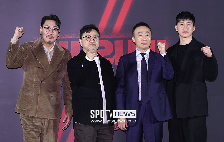 ▲ 조진웅 이원태 감독 이성민 김무열 ⓒ곽혜미 기