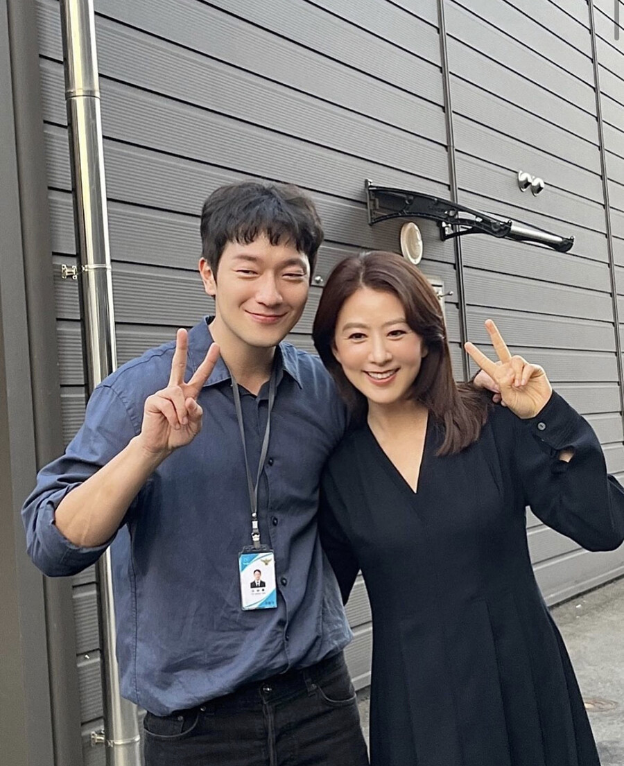 ▲ 출처| 김희애 인스타그램