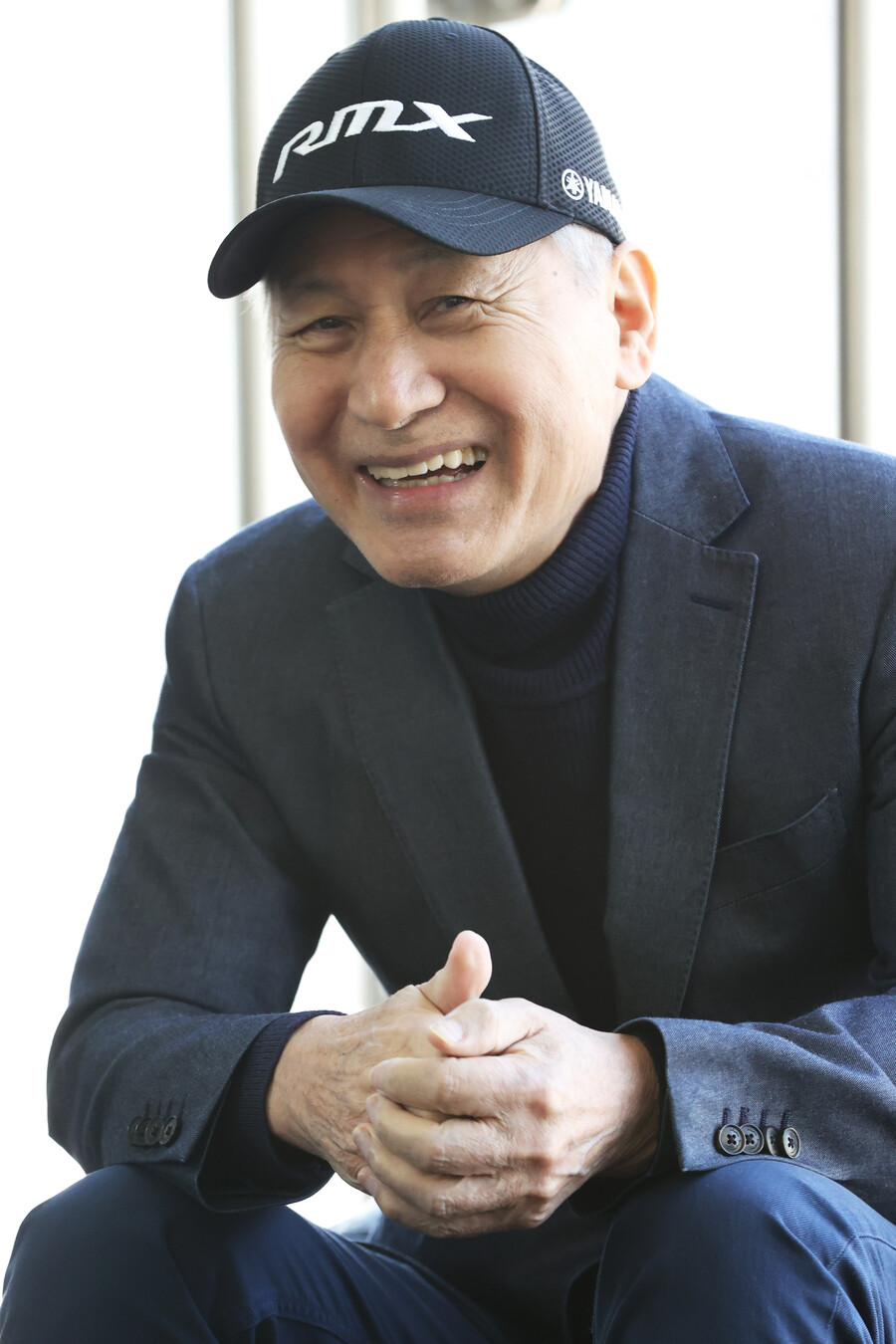 '혈액암 투병' 안성기 "매일 1시간 운동→복귀 기다려달라" 회복 근황 