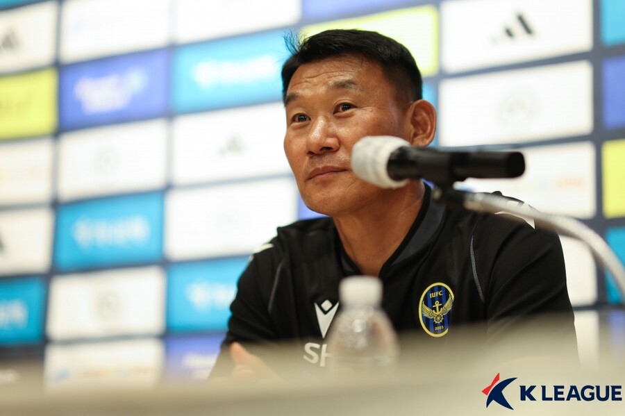 ▲ 조성환 인천 유나이티드 감독. ⓒ한국프로축구연맹