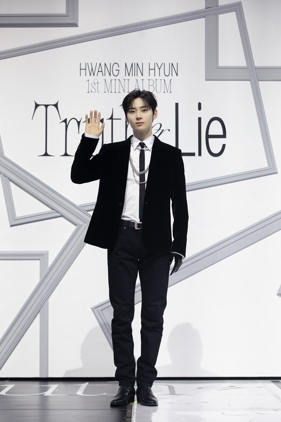 ▲ 황민현. 제공ㅣ플레디스엔터테인먼트