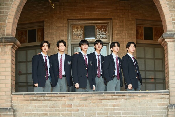 ▲ 새 앨범 '러브 네버 다이즈'로 빌보드 차트에 처음 진입한 TNX. 제공|피네이션