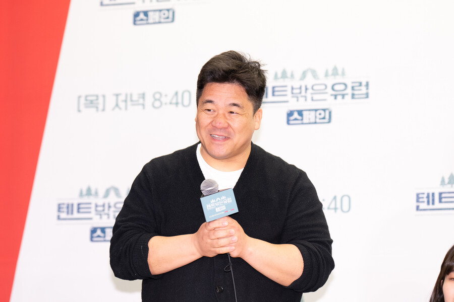 ▲ tvN '텐트 밖은 유럽-스페인 편' 강궁 PD. 제공| tvN