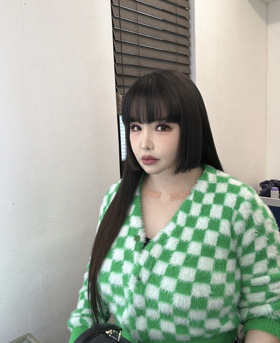 ▲ 출처ㅣ박봄 SNS
