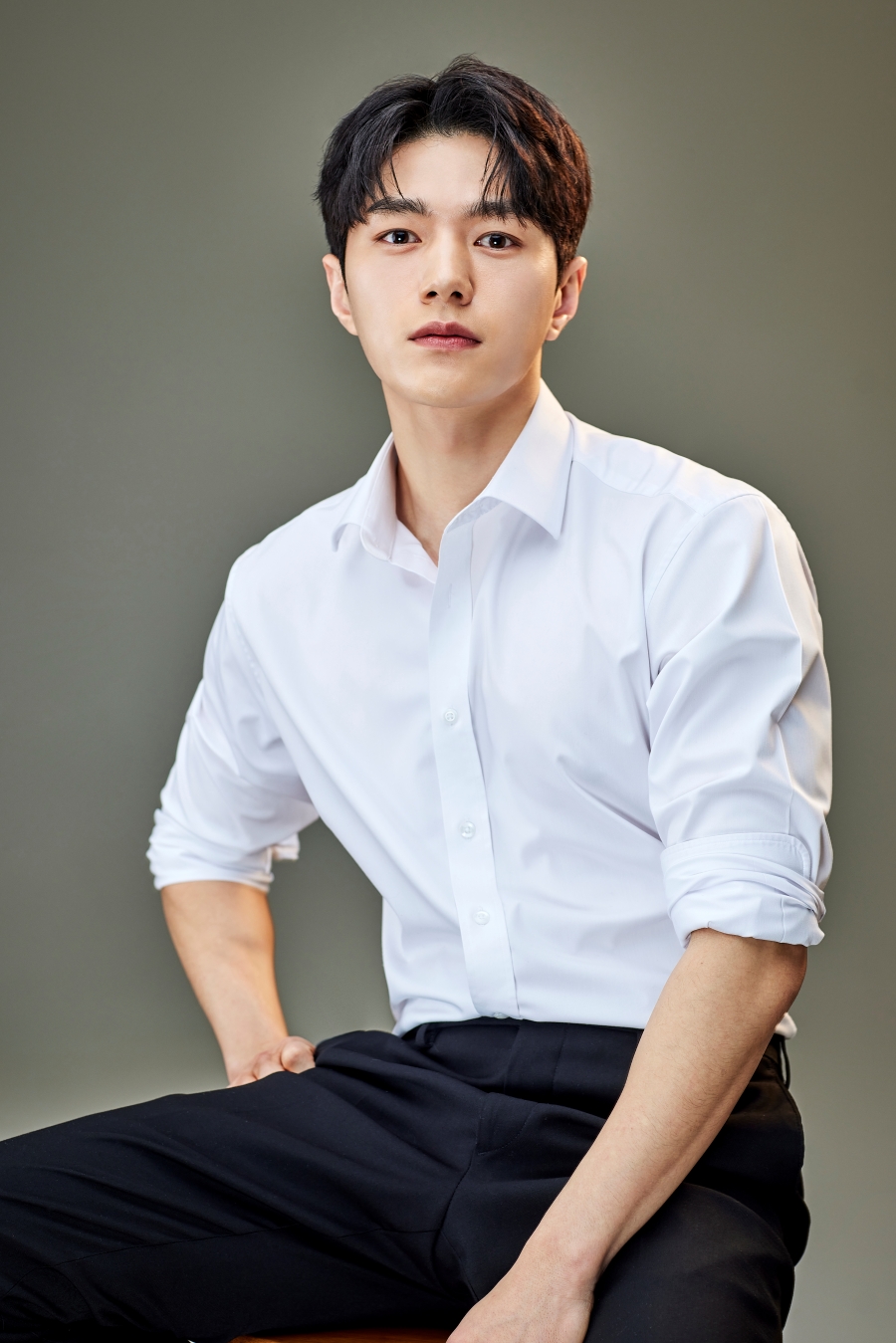 김명수, 루크미디어와 전속계약…윤상현과 한솥밥