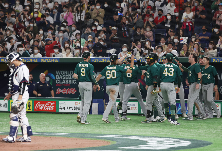 ▲WBC 호주 대표팀 선수들이 홈런을 친 후 기뻐하고 있다.ⓒ연합뉴스