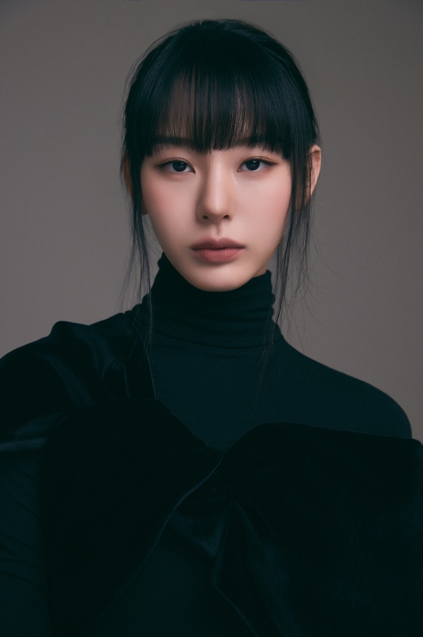 갑질하고 갑질당했다?…'소속사 분쟁' 노제, 꼬리에 꼬리를 무는 논란[이슈S]