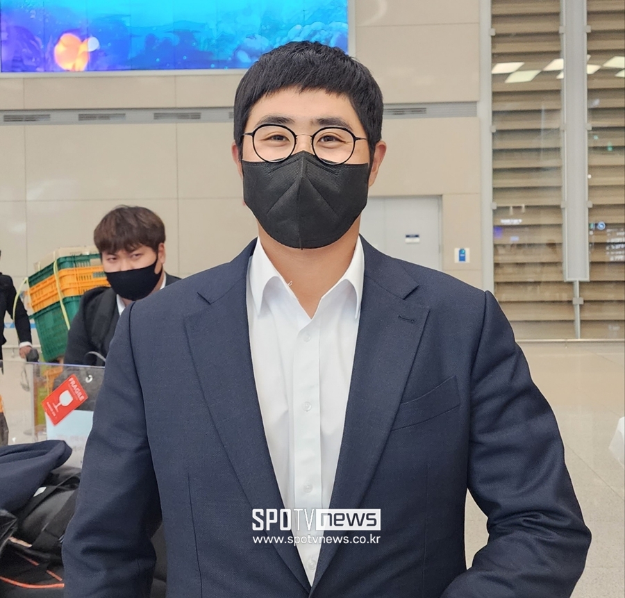 ▲ 한화 이글스로 FA 이적한 뒤 첫 스프링캠프를 보낸 채은성. ⓒ인천국제공항, 박정현 기자