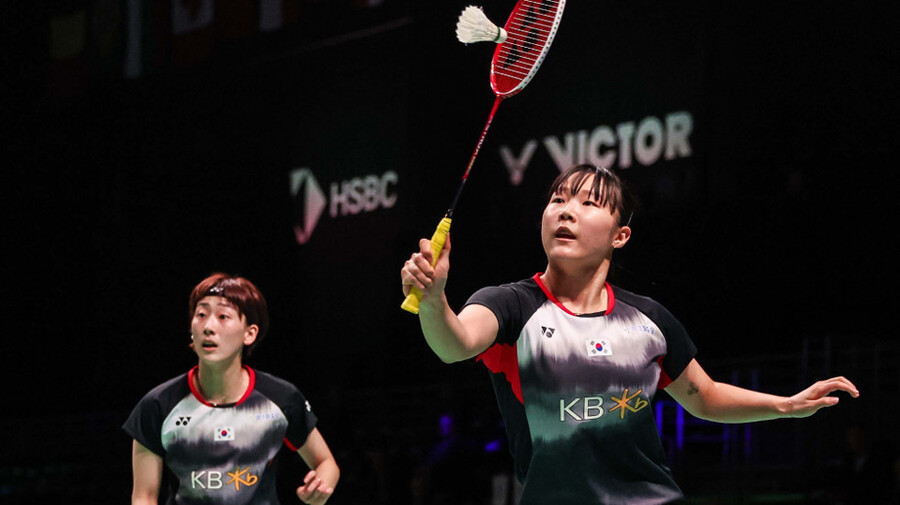 ▲ 이소희(왼쪽)와 백하나 ⓒBWF 홈페이지 캡처