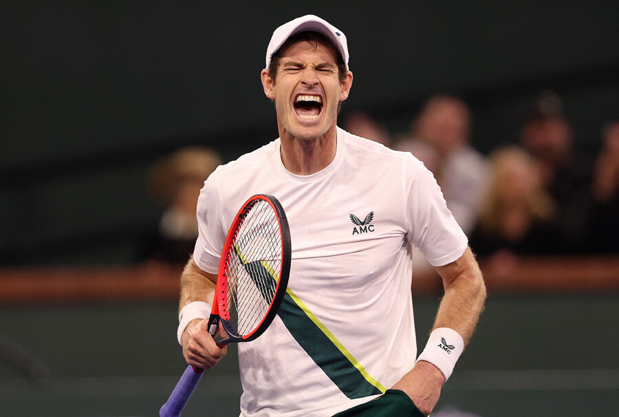 ▲ 앤디 머리가 2023년 ATP 투어 BNP 파리바 오픈 단식 2회전 진출을 확정한 뒤 환호하고 있다. ⓒ연합뉴스/AP