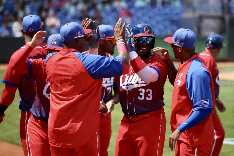 [WBC 게임노트] 21안타+13득점…'불방망이' 쿠바, 파나마 꺾고 기사회생