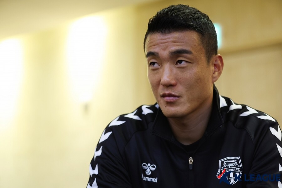 ▲ 2014년 수원 삼성 프로 입단 후 2023시즌 수원FC로 전격 이적한 노동건. ⓒ한국프로축구연맹