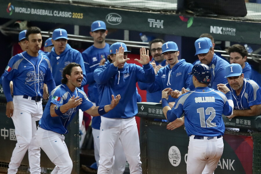 [WBC 게임노트] '혼돈의 A조' 5개국 모두 2승 2패…쿠바 1위, 이탈리아 2위 2라운드 진출