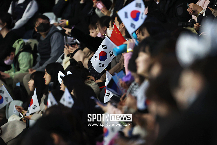 ▲ 쇼트트랙 팬 태극기 ⓒ곽혜미 기자