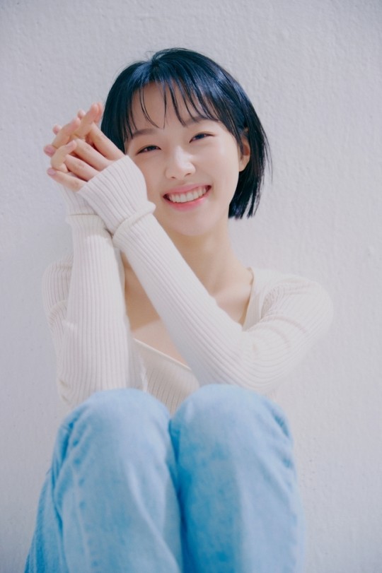 신예 김은비, 이제훈 손 잡았다…컴퍼니온 전속계약