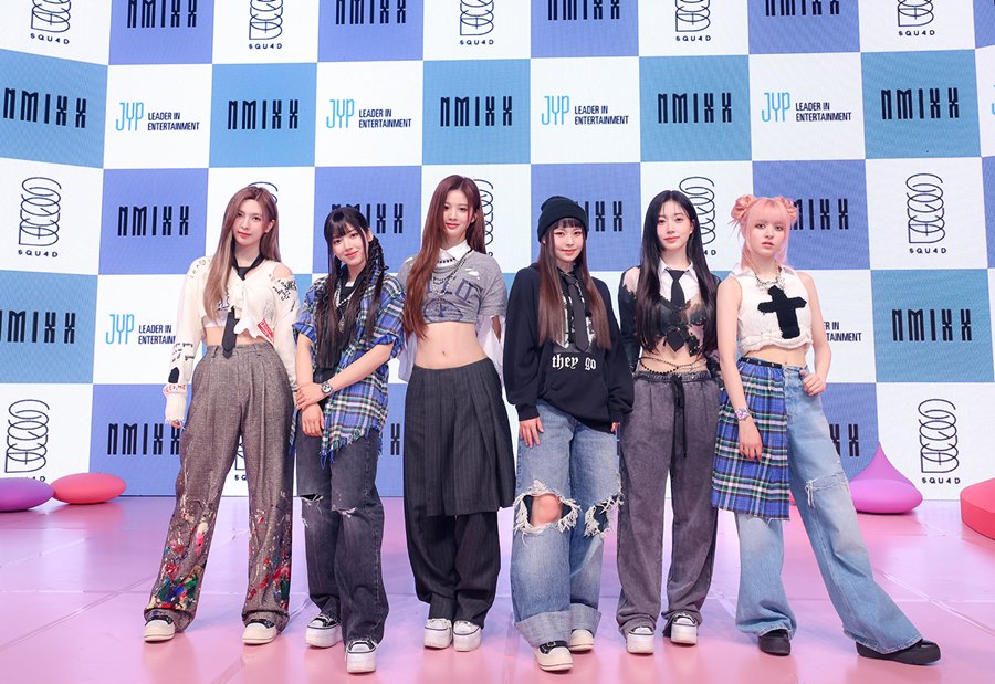 '6인조 컴백' 엔믹스 "팀 정체성 구현하고 발전시키기 위해 더욱 노력"