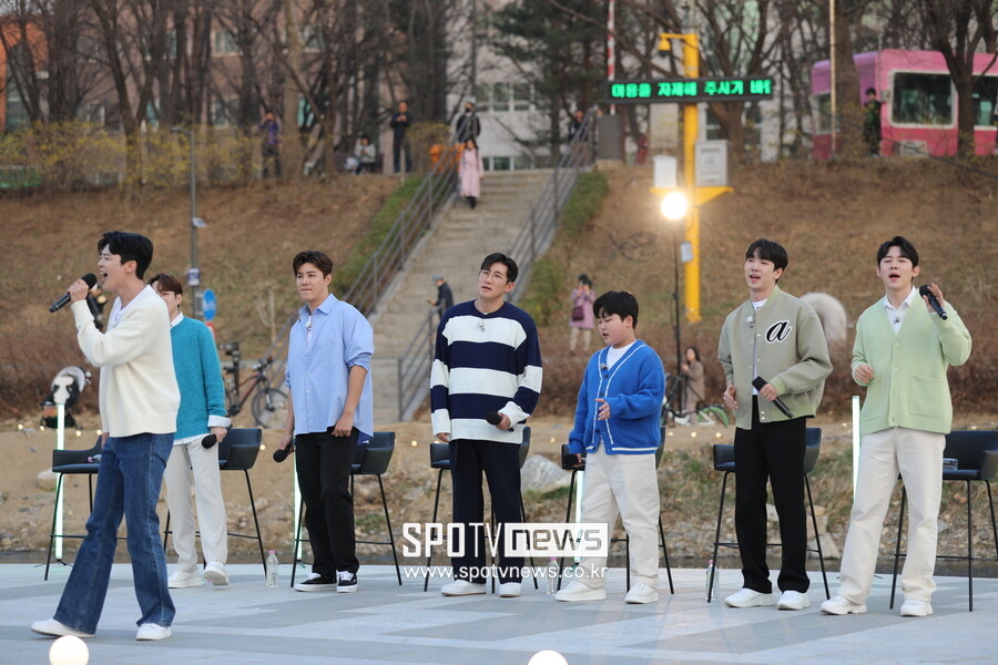 ▲ 미스터트롯2 톱7  ⓒ스포티비뉴스DB