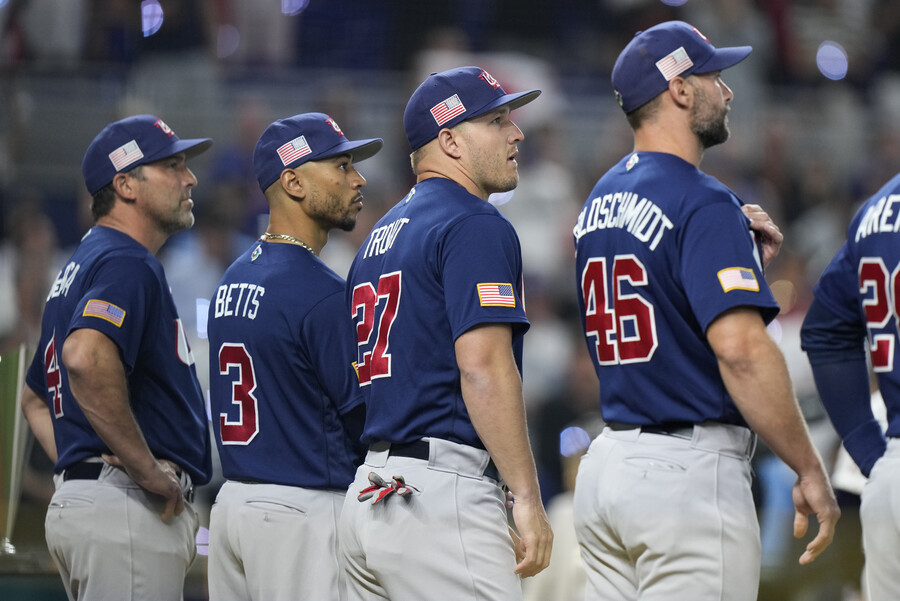 자존심 상한 미국, WBC 제대로 나오면 어떻게 될까… 2026년 지구방위대 결성?