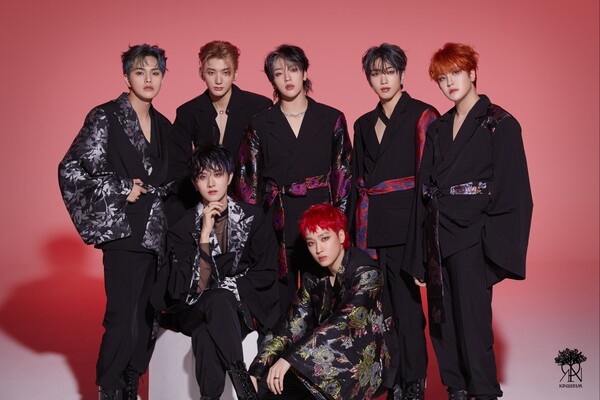 킹덤, 심상치 않은 글로벌 인기…아이튠즈 댄스 차트 9개국 1위