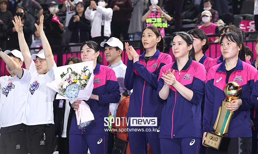 ▲ 이원정 김연경 ⓒ곽혜미 기자