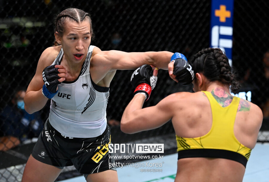 ▲ 만디 뵘은 UFC 2연패 중이다.