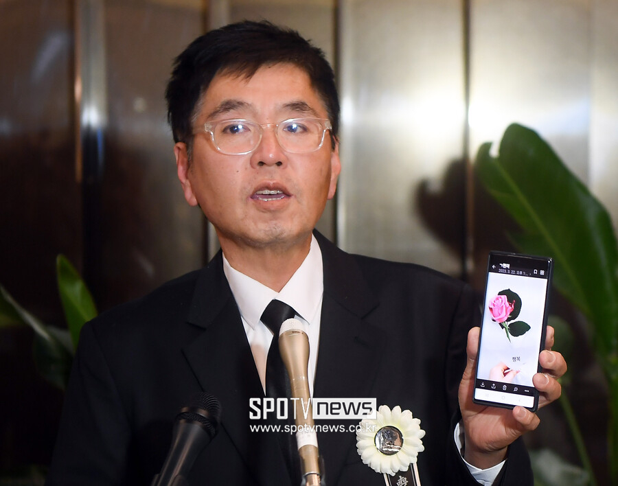 ▲ 고 현미 아들 이영곤 ⓒ사진공동취재단