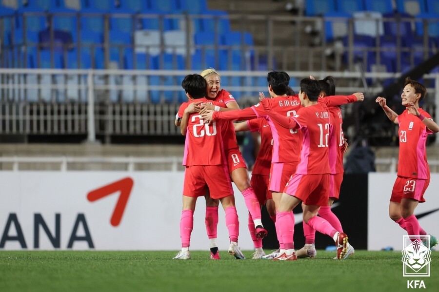 ▲ 전반 초반 잠비아를 몰아친 한국. 조소현의 선제골. ⓒ대한축구협회