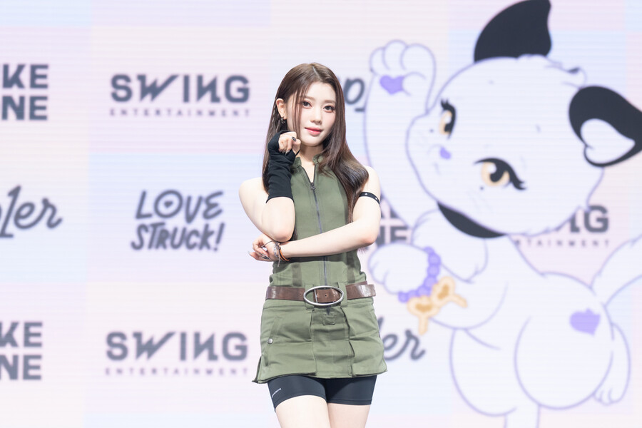 ▲ 케플러 샤오팅. 제공|웨이크원, 스윙엔터테인먼트