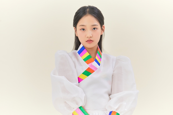 ▲ 첫 콘서트 '꽃구경'을 전석 매진시킨 김태연. 제공|톱스타엔터테인먼트